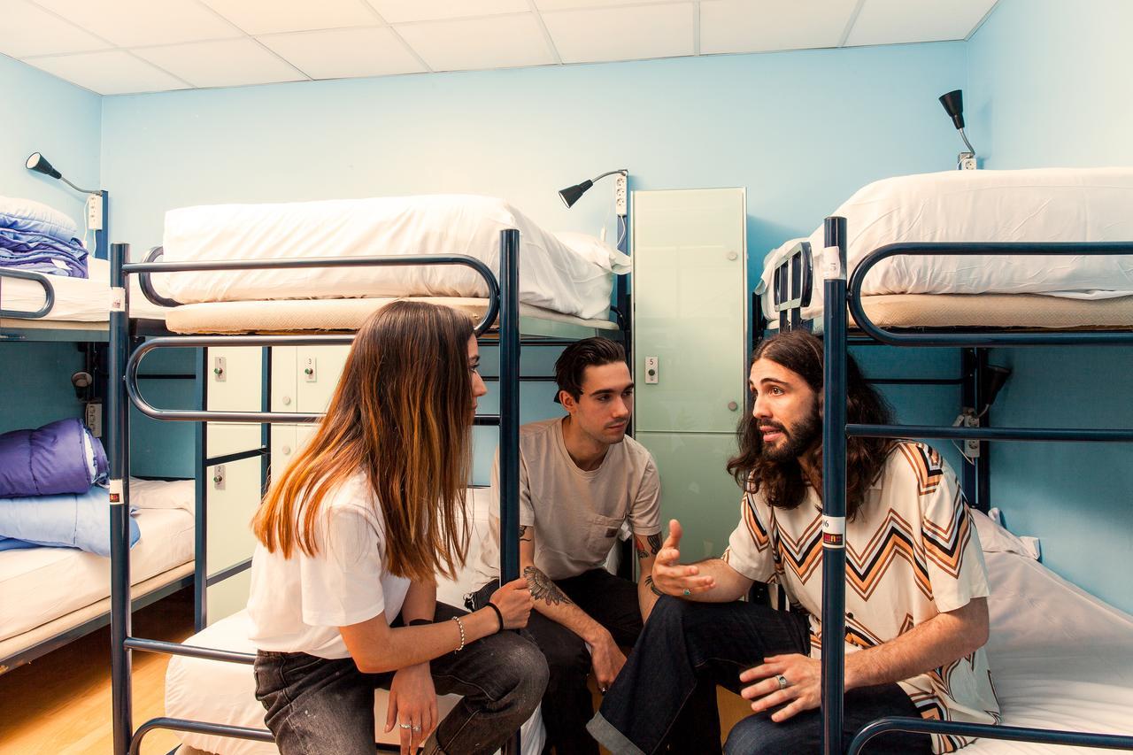 Cats Chill Out Hostel Madrid — Photos 3